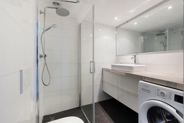 Julianaplantsoen 214, Diemen-23.jpg